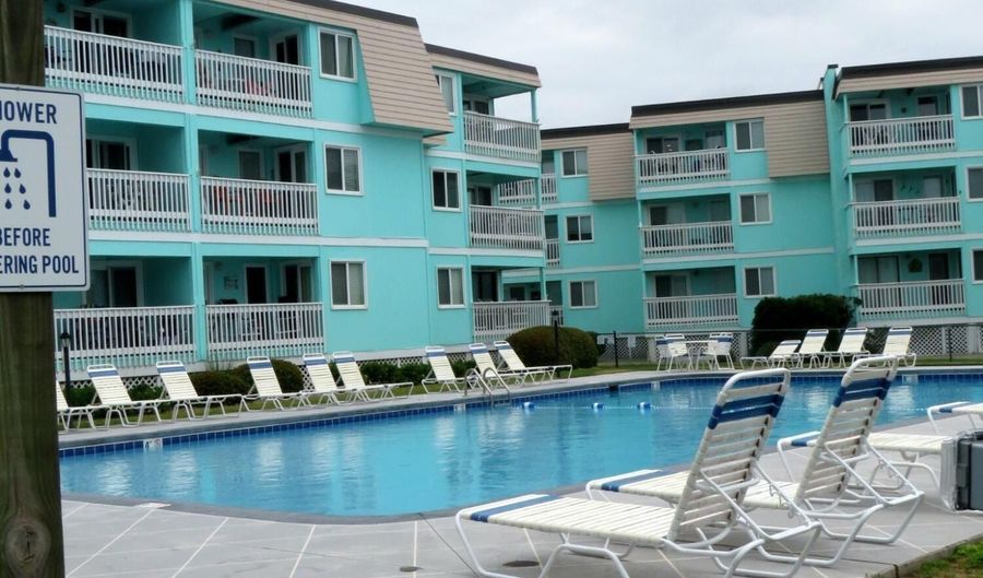301 Commerce Way E 104, Atlantic Beach, NC 28512 - 2 Beds, 2 Bath