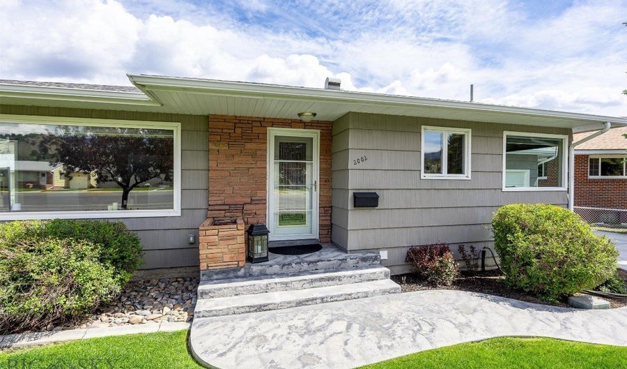 2002 W Park, Anaconda, MT 59711 - 3 Beds, 1 Bath