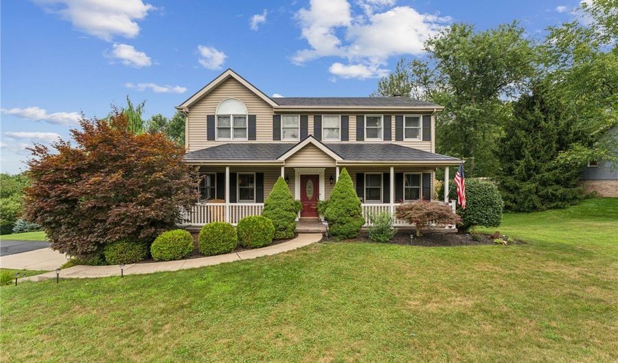 449 Finnin Rd, Allegheny Twp., PA 15068 - 4 Beds, 3 Bath