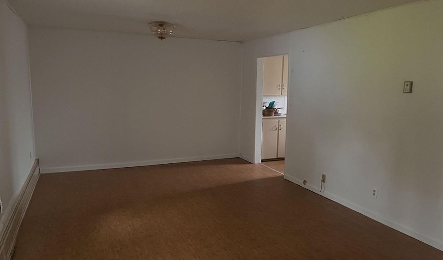 1901 MARY ANN St, Fairbanks, AK 99701 - 1 Beds, 1 Bath