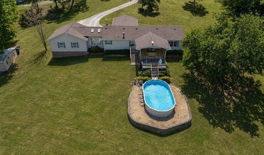 133 HIGDON CREEK Rd, Adger, AL 35006 - 3 Beds, 2 Bath