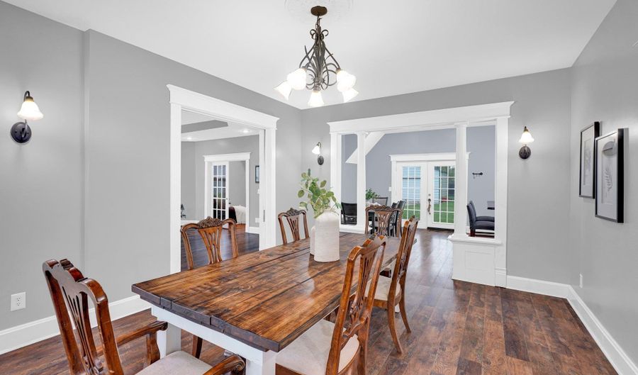 2303 Washington Ave, Bedford, IN 47421 - 3 Beds, 4 Bath