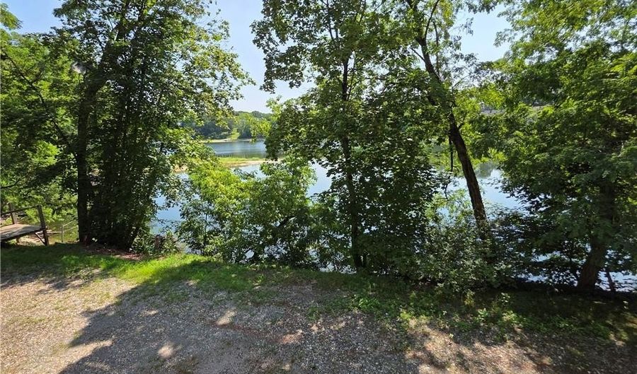 2 Chapel Ln, Lincoln, RI 02865 - 2 Beds, 2 Bath