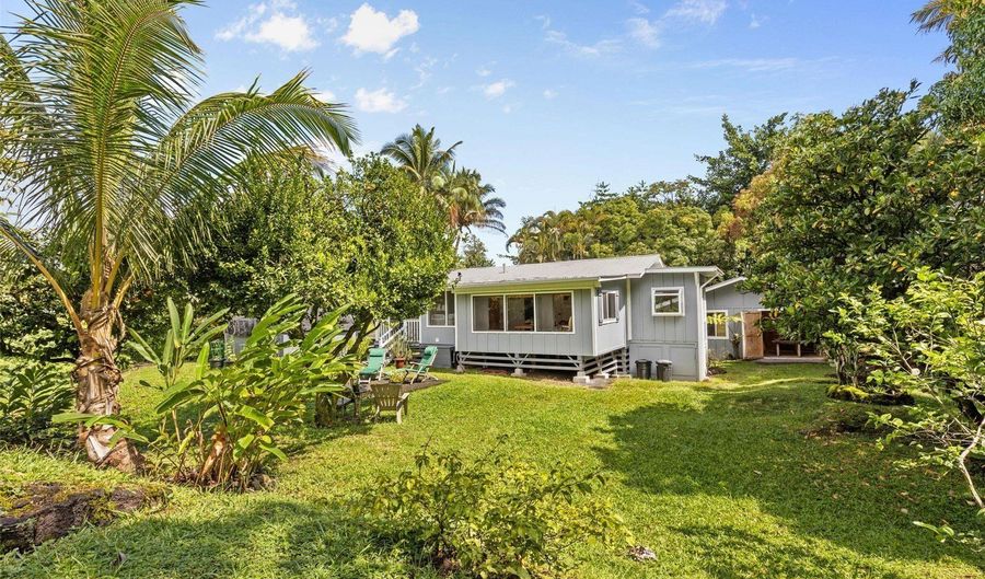 15-1518 20th Ave, Keaau, HI 96749 - 3 Beds, 1 Bath