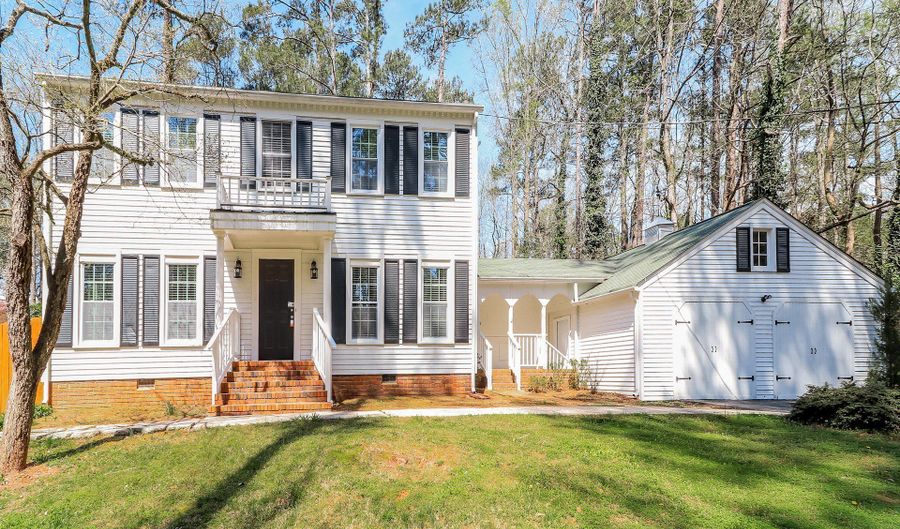 1666 Greenbrook Dr, Austell, GA 30168 - 4 Beds, 2 Bath