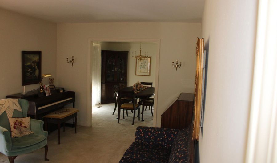 1013 Allen St, Allendale, SC 29810 - 3 Beds, 2 Bath