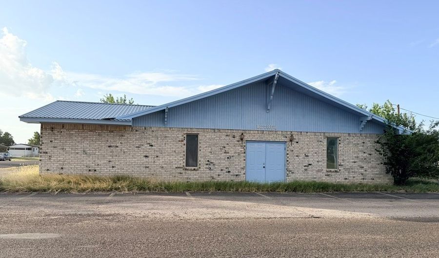 911 SW 3rd St, Andrews, TX 79714 - 0 Beds, 0 Bath