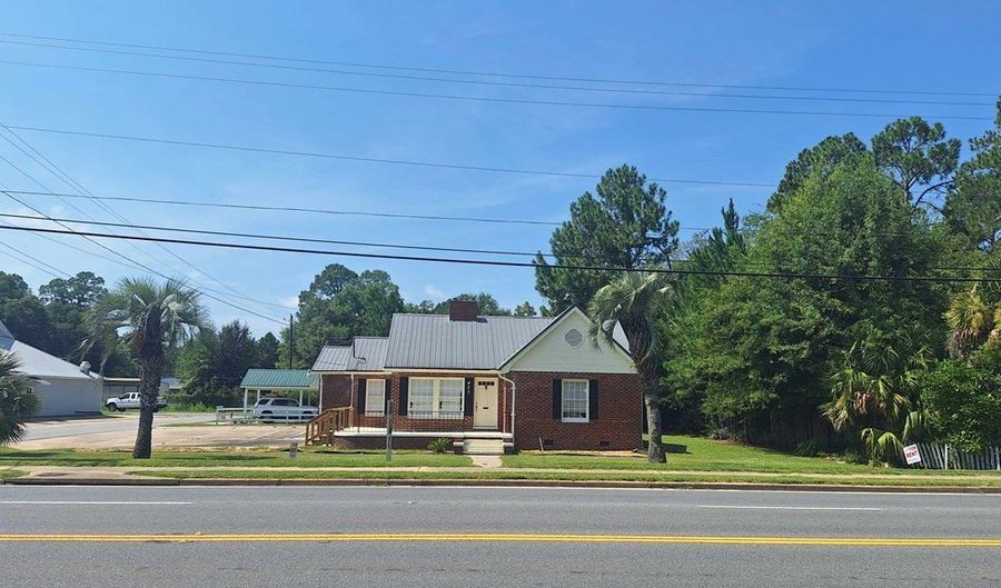 437 W Parker St, Baxley, GA 31513 - 0 Beds, 0 Bath