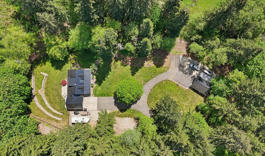 15513 NE BEEBE Rd, Battle Ground, WA 98604 - 4 Beds, 4 Bath