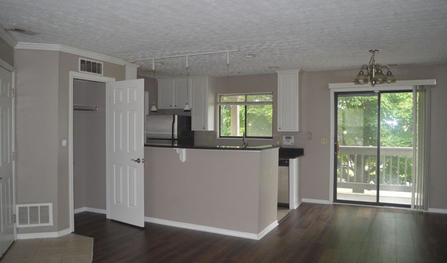 2744 Greystone Dr Gd2744, Columbus, OH 43220 - 2 Beds, 2 Bath