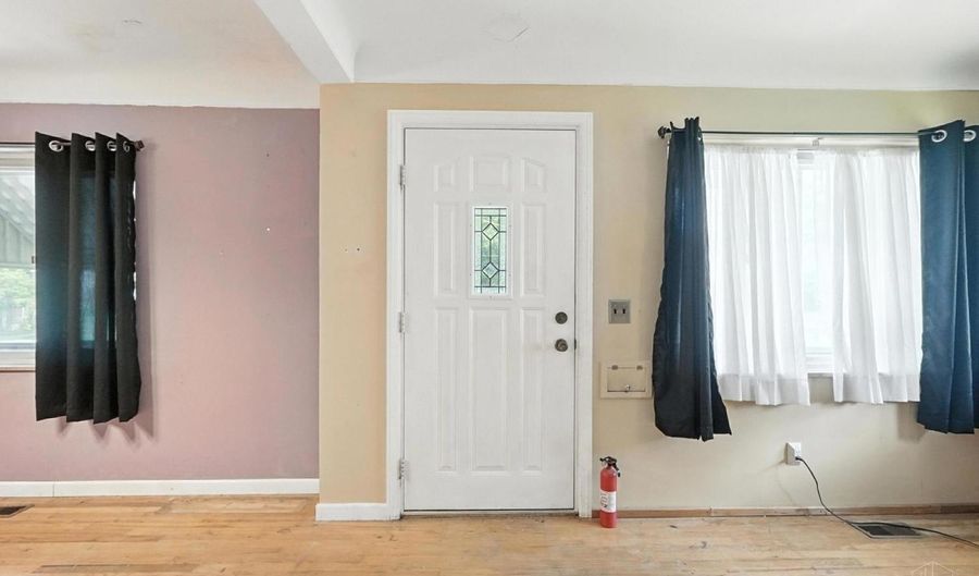 969 Glenna Dr, Cincinnati, OH 45238 - 3 Beds, 2 Bath