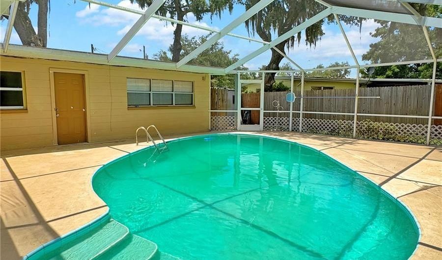 760 BEARCREEK Dr, Bartow, FL 33830 - 3 Beds, 2 Bath