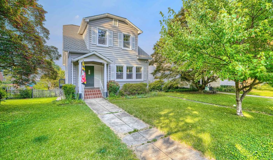 2210 LAKE Ave, Baltimore, MD 21213 - 3 Beds, 3 Bath