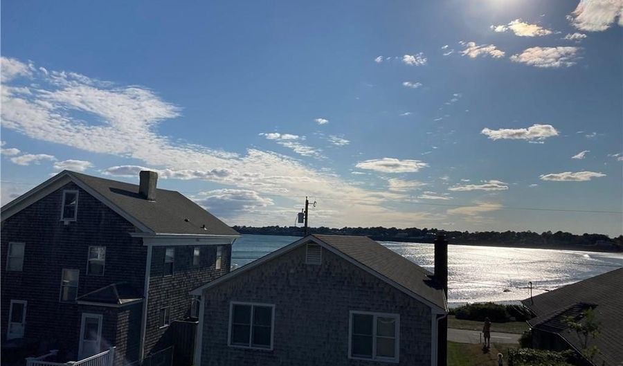 47 Tuckerman Ave, Middletown, RI 02842 - 3 Beds, 2 Bath