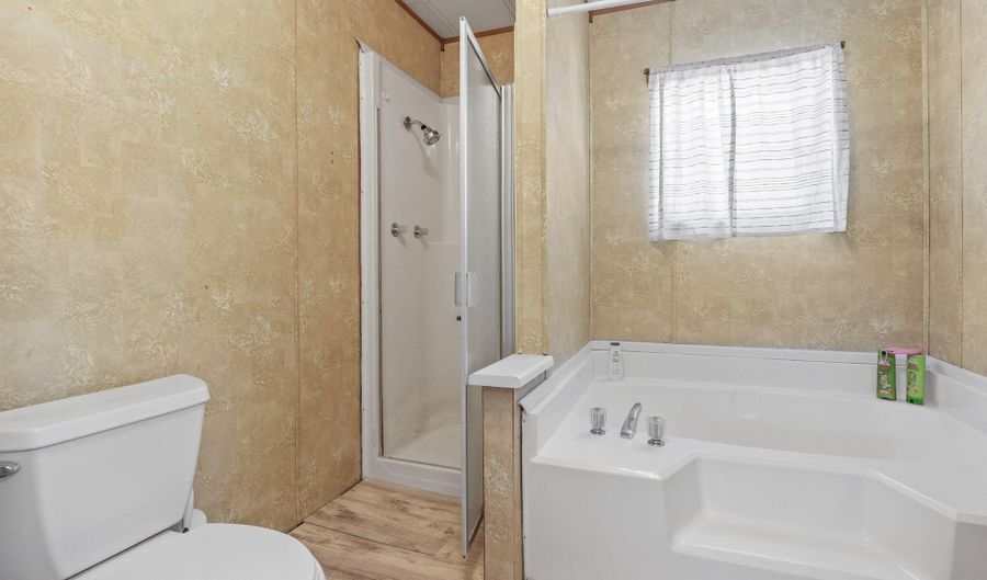 44 ROAD 5251, Bloomfield, NM 87413 - 3 Beds, 2 Bath