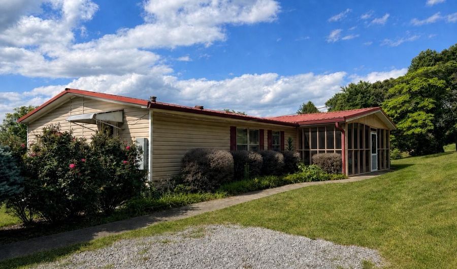 115 County Road 709, Athens, TN 37303 - 3 Beds, 2 Bath
