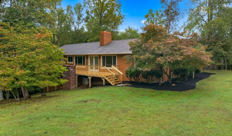3320 Hazelwood Ct, Baneberry, TN 37890 - 3 Beds, 2 Bath