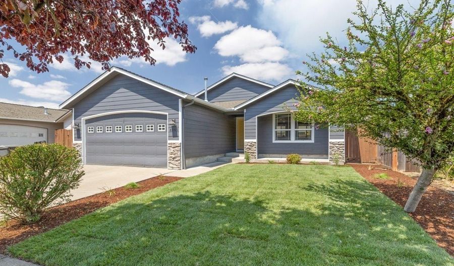 4065 Spring Ave NE, Albany, OR 97322 - 3 Beds, 2 Bath