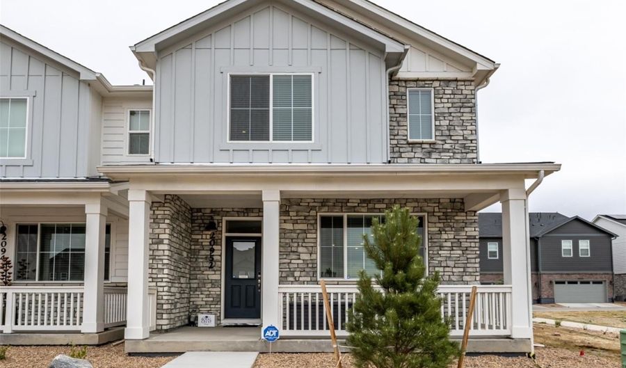 20952 E 66th Ave, Aurora, CO 80019 - 3 Beds, 3 Bath