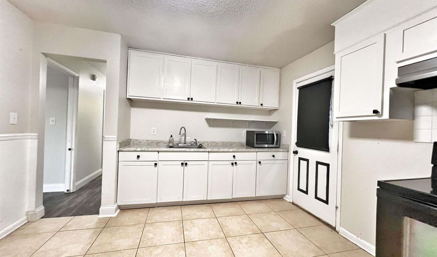 108 Bullington Rd, Athens, AL 35611 - 3 Beds, 2 Bath