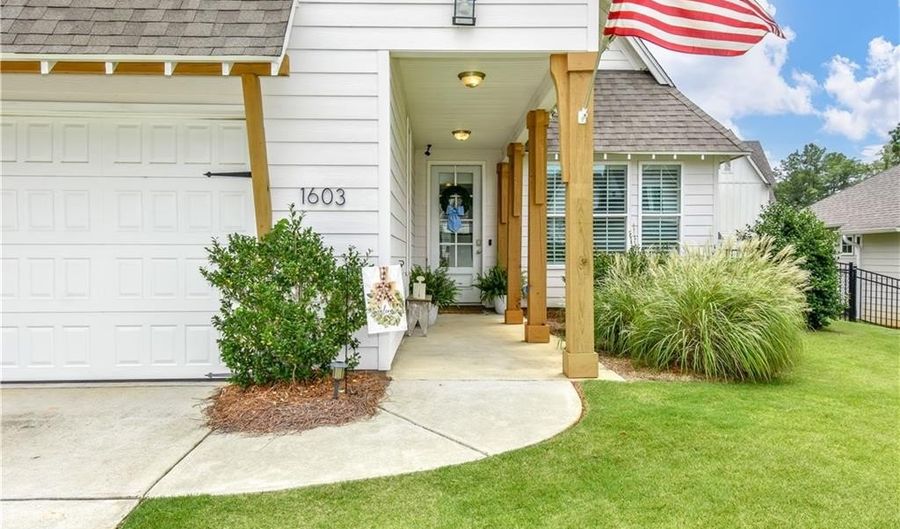 1603 WHISKEY RUN Ln, Auburn, AL 36830 - 3 Beds, 3 Bath
