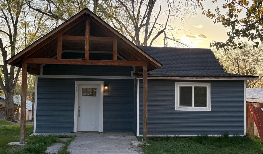 330 Garfield, American Falls, ID 83211 - 2 Beds, 1 Bath
