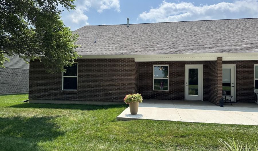 28 Chippewa Ct, Arcanum, OH 45304 - 2 Beds, 2 Bath