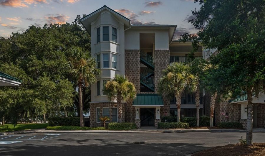 15 Sunset Blvd 1104, Beaufort, SC 29907 - 4 Beds, 3 Bath