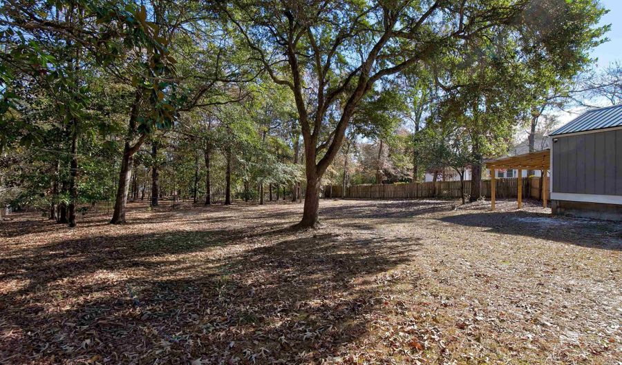 1616 Lakeview Ave, Camden, SC 29020 - 2 Beds, 2 Bath