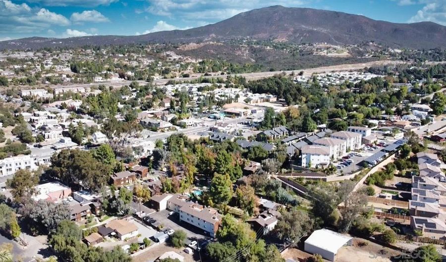 2157 Arnold Way 722, Alpine, CA 91901 - 2 Beds, 2 Bath