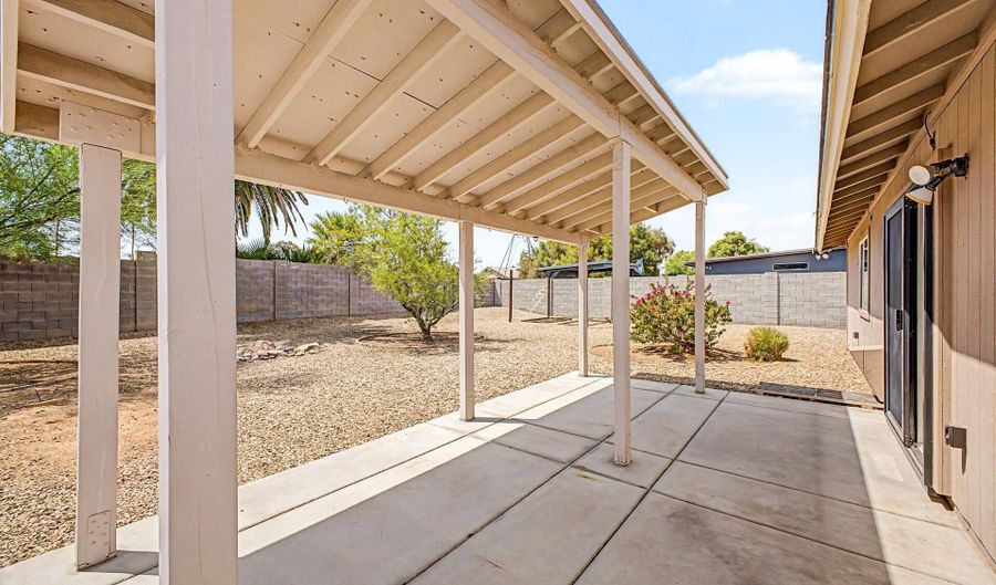 2210 W WESTERN Dr, Chandler, AZ 85224 - 2 Beds, 2 Bath