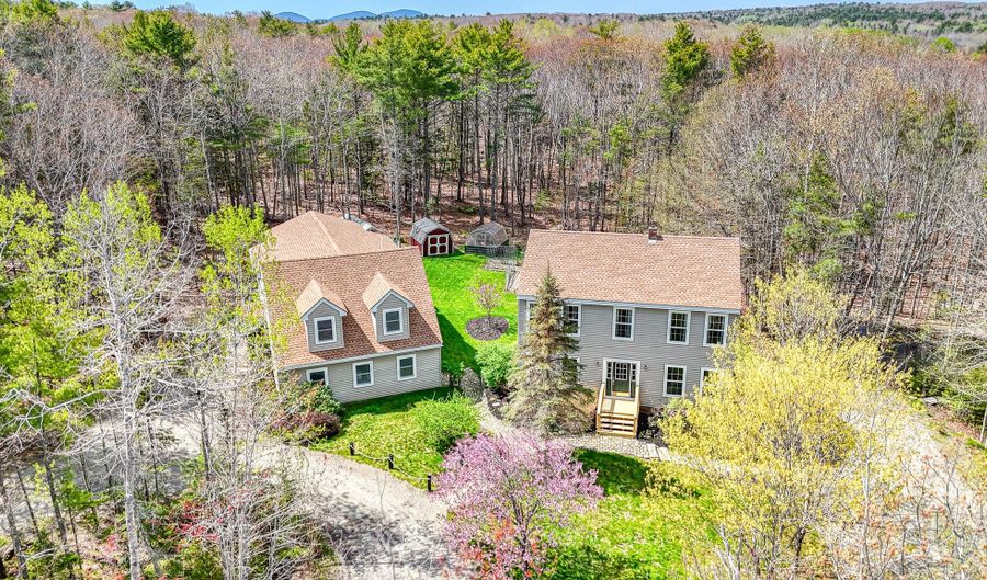 40 Meadow Dr, Bar Harbor, ME 04609 - 5 Beds, 6 Bath