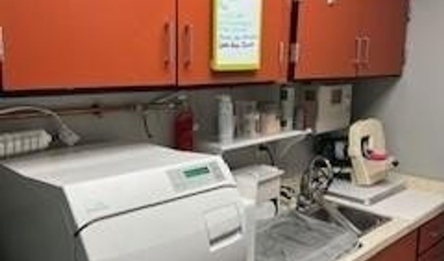 7655 Five Mile Rd, Anderson Twp., OH 45230 - 0 Beds, 0 Bath