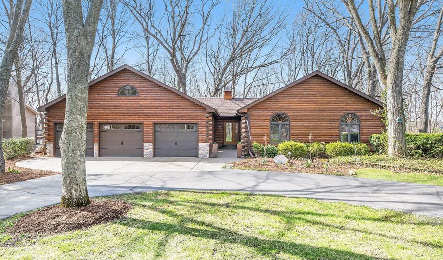 3676 118th Ave, Allegan, MI 49010 - 4 Beds, 4 Bath