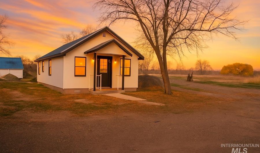 20080 Highway 30, Buhl, ID 83316 - 2 Beds, 1 Bath