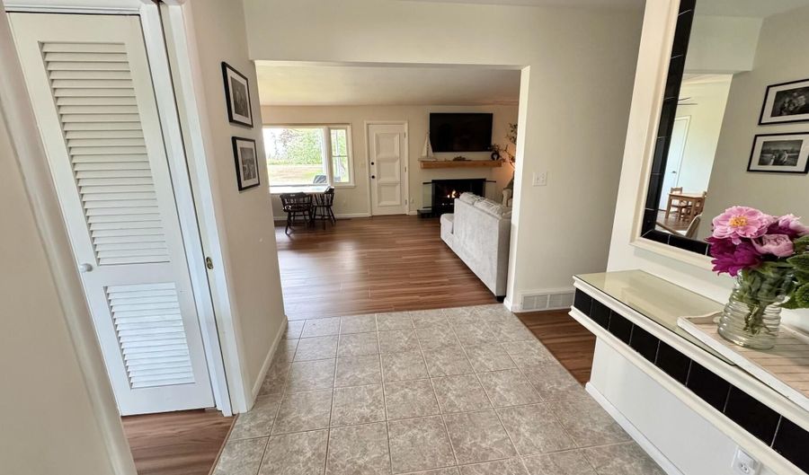 1241 W Washington Ave, Alpena, MI 49707 - 3 Beds, 3 Bath