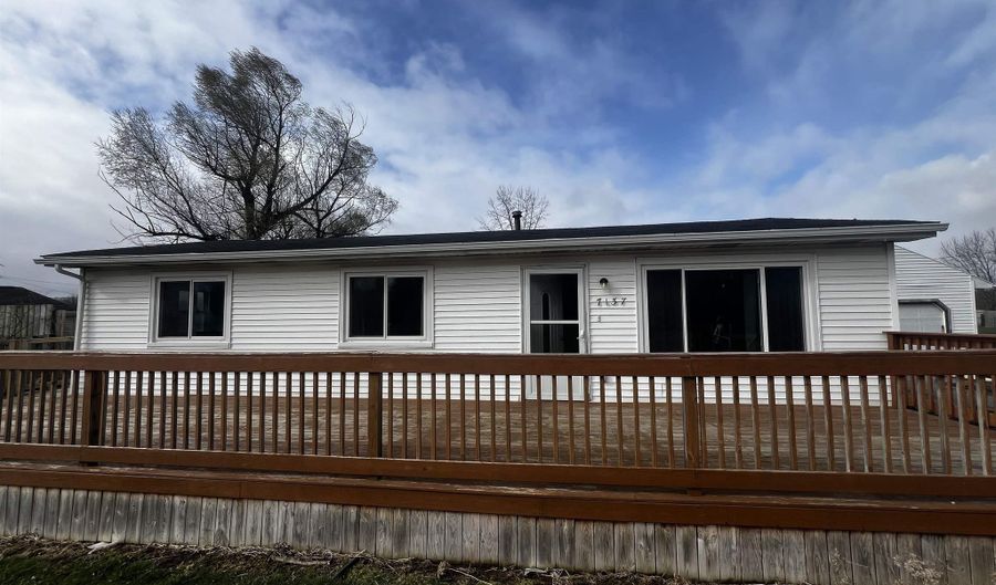 7137 W US 223, Adrian, MI 49221 - 3 Beds, 1 Bath