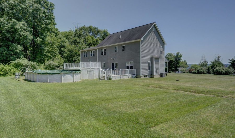 47 Cindy Dr, Coventry, CT 06238 - 4 Beds, 3 Bath