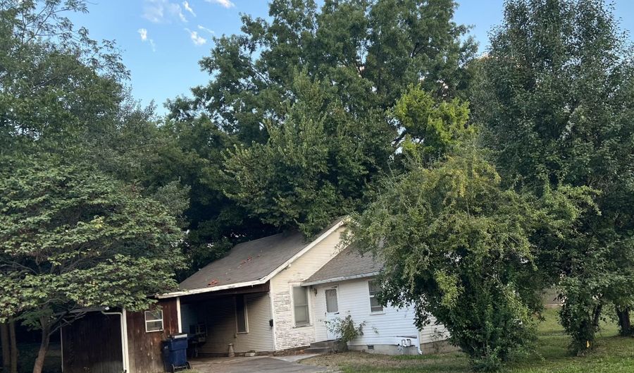 1545 Cherokee, Baxter Springs, KS 66713 - 2 Beds, 1 Bath