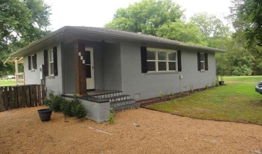 289 Swaim Hill Rd, Batesville, AR 72501 - 2 Beds, 1 Bath