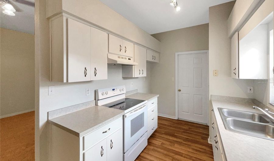 920 FORREST Dr, Bartow, FL 33830 - 3 Beds, 2 Bath