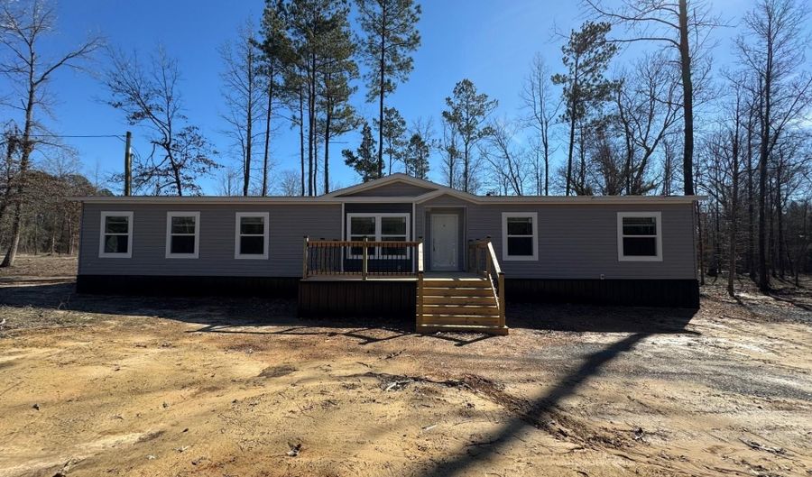 7413 Detonti Rd, Bauxite, AR 72011 - 4 Beds, 2 Bath