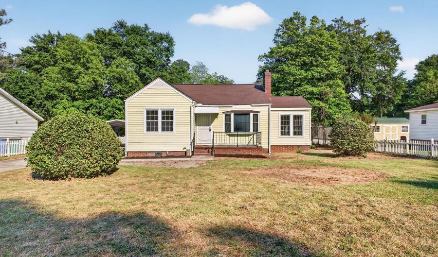 450 Williamsburg St NE, Aiken, SC 29801 - 3 Beds, 2 Bath
