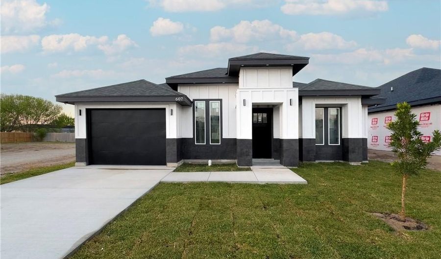 607 Tower Oak Dr, Alamo, TX 78516 - 3 Beds, 2 Bath