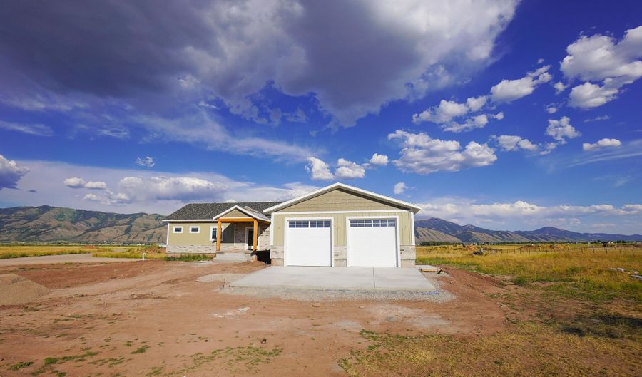 330 MANTUA MEADOWS Ln, Afton, WY 83110 - 5 Beds, 3 Bath