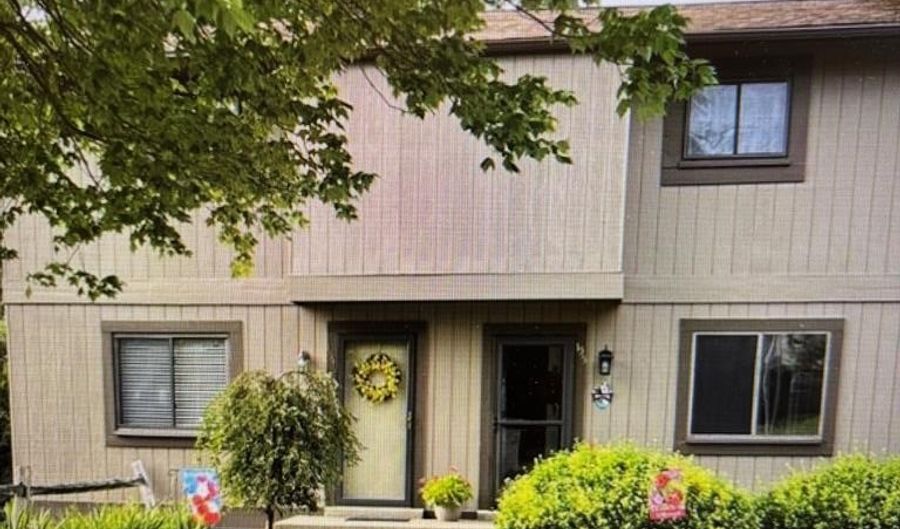 155 155 Cherrywood Villa, Beaver, WV 25813 - 2 Beds, 2 Bath