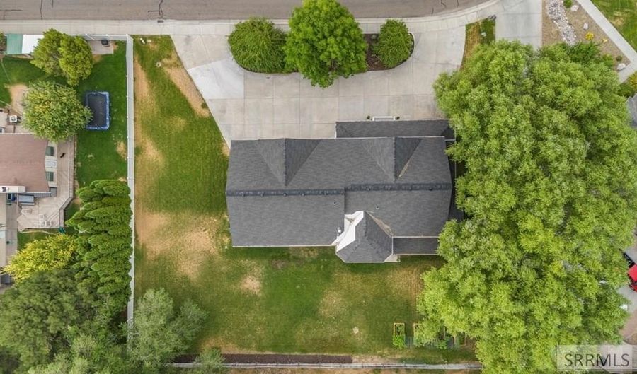 1171 Rockwood Ave, Blackfoot, ID 83221 - 6 Beds, 5 Bath