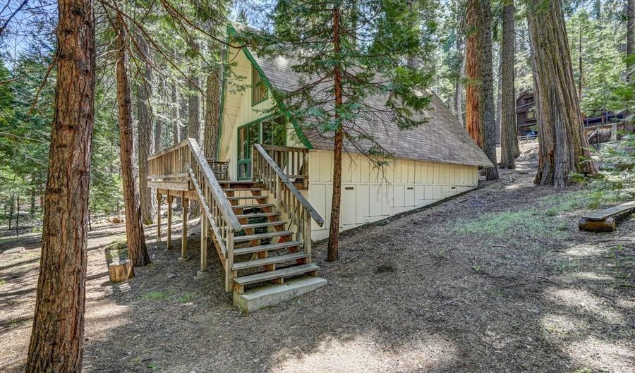 3292 El Camino Bootstrap, Arnold, CA 95223 - 3 Beds, 1 Bath