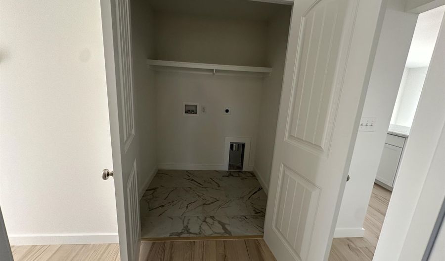 8110 5th St, Boiling Springs, SC 29316 - 3 Beds, 2 Bath