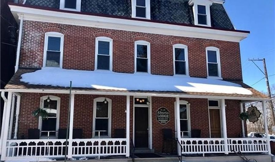 106 S Main St Suite 201, Alburtis, PA 18011 - 1 Beds, 0 Bath